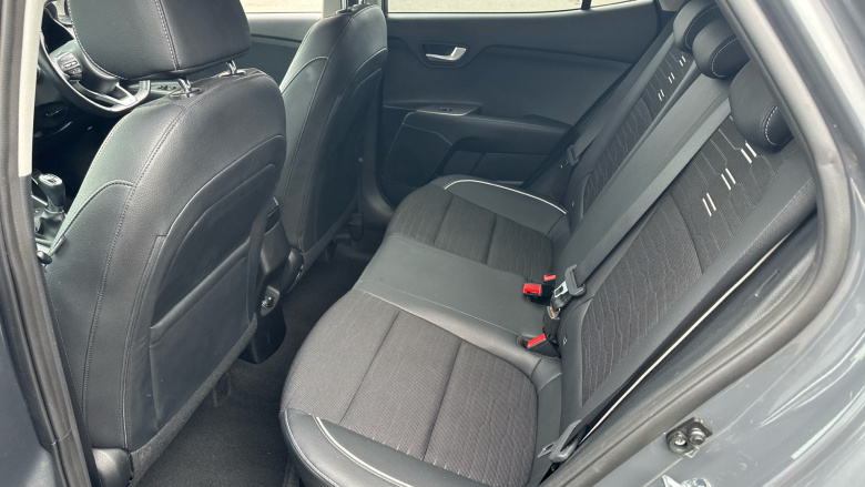 Kia Stonic 1.0T GDi 48V GT-Line S 5dr Petrol Estate